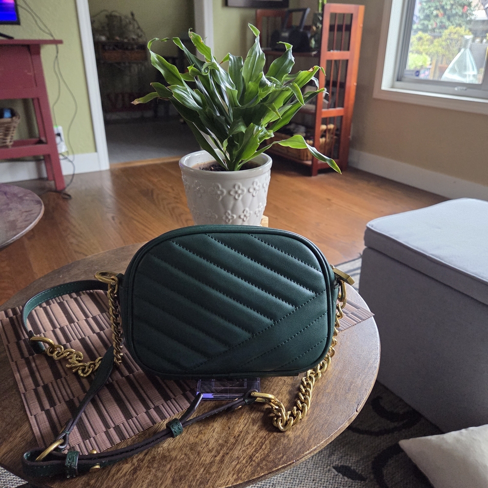 Tory Burch Green Quilted Crossbody Bag - Picture 2 of 9